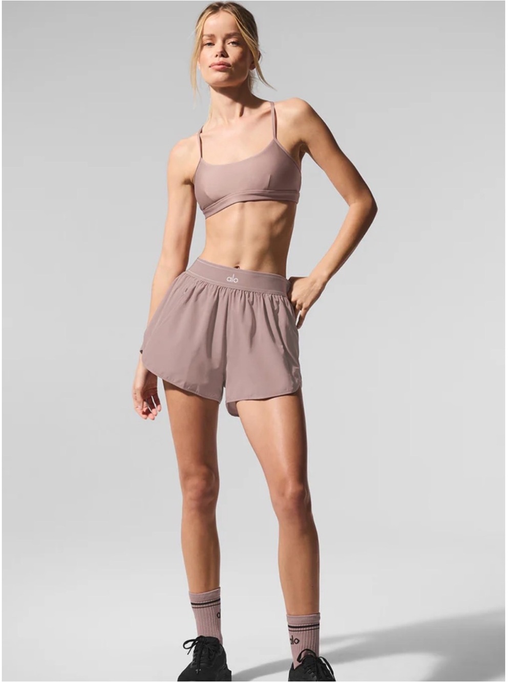ALO YOGA AIRLIFT INTRIGUE BRA! - Picture 6 of 6